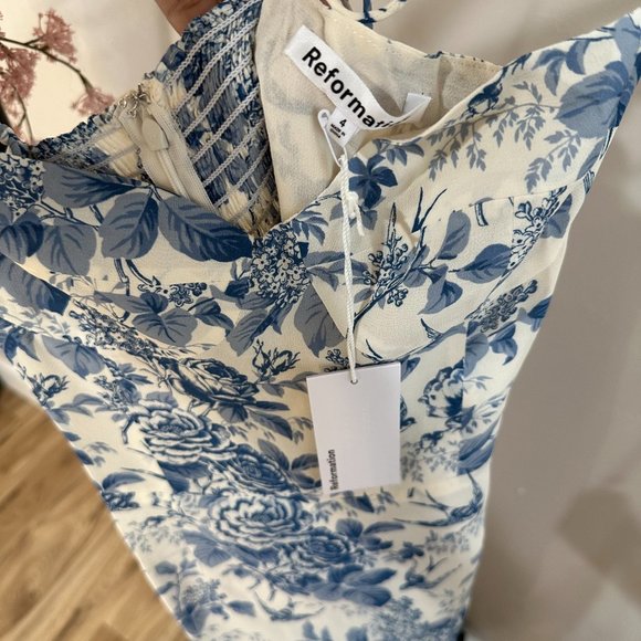 Reformation Kourtney Dress in Pompadour - Picture 7 of 12